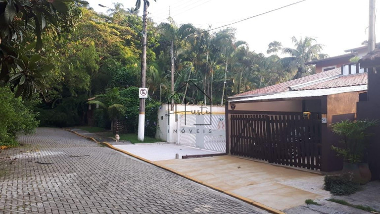 Imagem Sobrado com 4 Quartos à Venda, 241 m² em Cigarras - São Sebastião