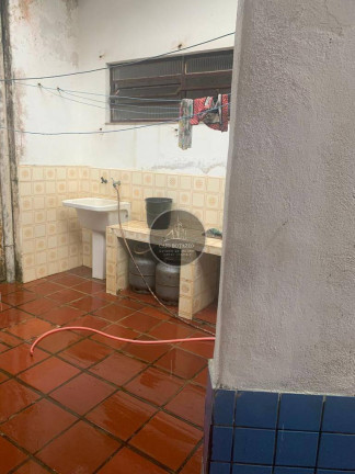 Imagem Casa com 3 Quartos à Venda, 310 m² em Centro - Mongaguá