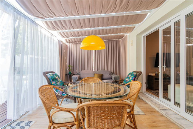 Imagem Casa com 3 Quartos à Venda, 120 m² em Lomba Do Pinheiro - Porto Alegre