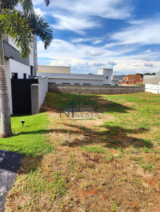 Terreno em Condomínio à Venda, 389 m² em Setor Laguna Parque - Trindade