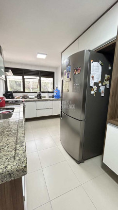 Imagem Apartamento com 3 Quartos à Venda, 246 m² em Gonzaga - Santos Imagem Apartamento com 3 Quartos à Venda, 246 m² em Gonzaga - Santos