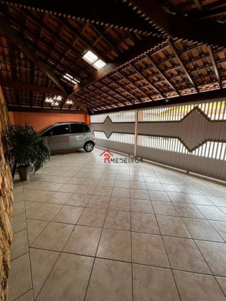 Imagem Casa com 3 Quartos à Venda, 150 m² em Boqueirão - Praia Grande Imagem Casa com 3 Quartos à Venda, 150 m² em Boqueirão - Praia Grande