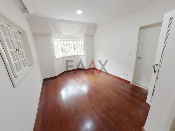 Imagem Casa com 3 Quartos à Venda, 800 m² em Santana - Guarapuava