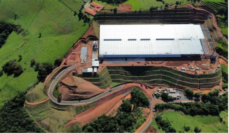 Imóvel para Alugar, 27.656 m² em Rodovia Fernão Dias - Itapeva