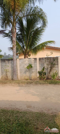 Chácara com 2 Quartos à Venda, 160 m² em Chácaras Rurais Guararema - Jacareí
