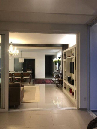 Imagem Sobrado com 4 Quartos à Venda, 350 m² em Vila Costa - Taubaté Imagem Sobrado com 4 Quartos à Venda, 350 m² em Vila Costa - Taubaté