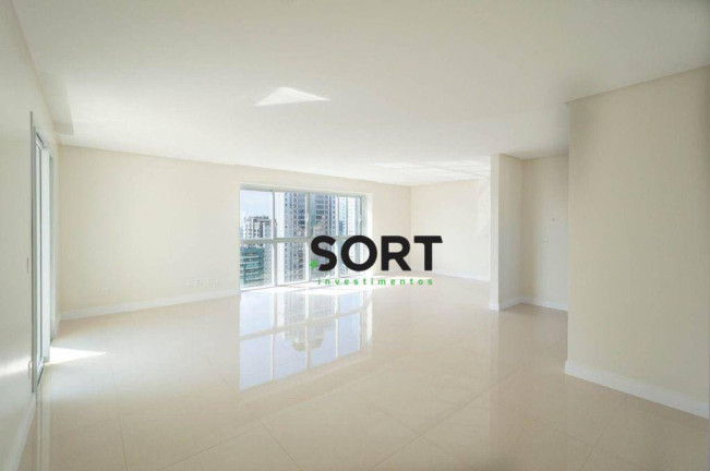 Imagem Apartamento com 4 Quartos à Venda, 146 m² em Centro - Balneário Camboriú Imagem Apartamento com 4 Quartos à Venda, 146 m² em Centro - Balneário Camboriú