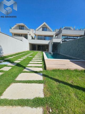 Casa com 6 Quartos à Venda, 380 m² em Barra Da Tijuca - Rio De Janeiro
