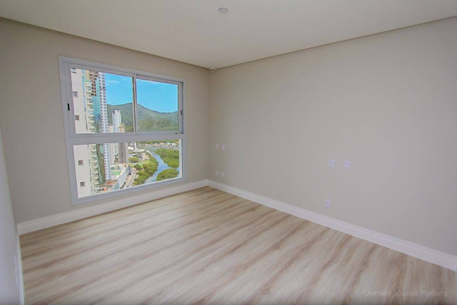 Imagem Apartamento com 4 Quartos à Venda, 300 m² em Centro - Balneário Camboriú Imagem Apartamento com 4 Quartos à Venda, 300 m² em Centro - Balneário Camboriú