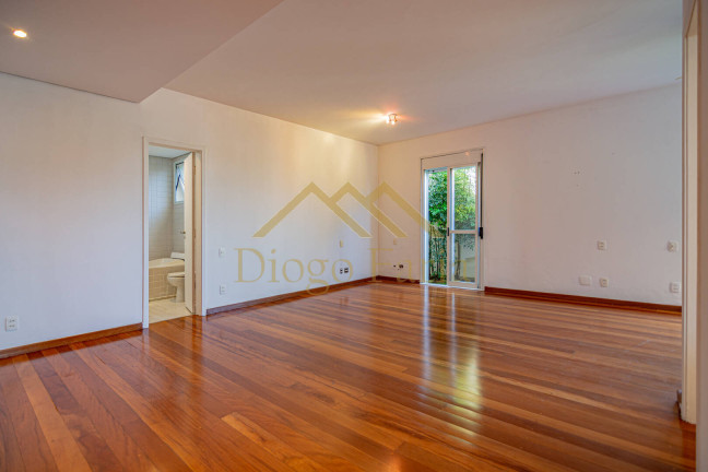 Imagem Casa de Condomínio com 3 Quartos à Venda, 211 m² em Pinheiros - São Paulo Imagem Casa de Condomínio com 3 Quartos à Venda, 211 m² em Pinheiros - São Paulo
