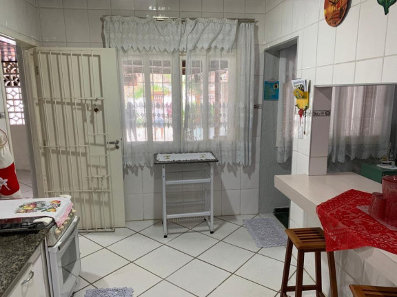 Imagem Casa com 5 Quartos à Venda, 150 m² em Perequê-mirim - Ubatuba