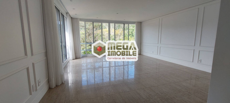 Imagem Casa com 5 Quartos à Venda, 900 m² em Córrego Grande - Florianópolis Imagem Casa com 5 Quartos à Venda, 900 m² em Córrego Grande - Florianópolis