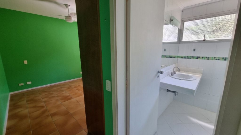 Imagem Apartamento com 3 Quartos à Venda, 130 m² em Pitangueiras - Guarujá Imagem Apartamento com 3 Quartos à Venda, 130 m² em Pitangueiras - Guarujá