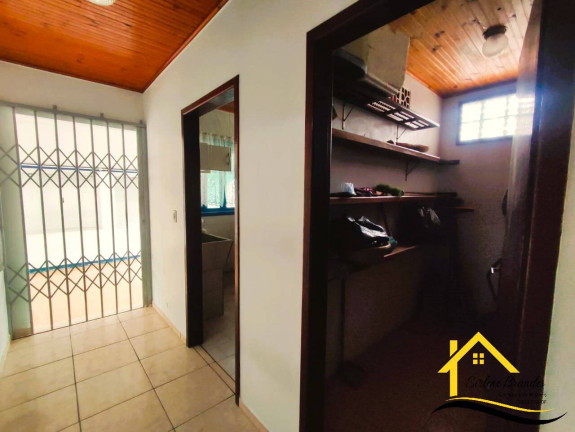Imagem Casa com 3 Quartos à Venda, 600 m² em Costeira - Balneário Barra Do Sul Imagem Casa com 3 Quartos à Venda, 600 m² em Costeira - Balneário Barra Do Sul