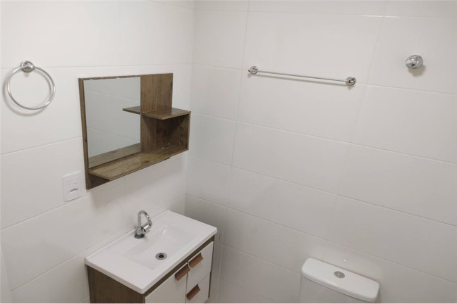 Imagem Casa com 2 Quartos à Venda,  em Vila Aparecida - Taubaté