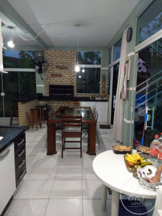 Imagem Casa com 4 Quartos à Venda, 183 m² em Pinheira (ens Brito) - Palhoça Imagem Casa com 4 Quartos à Venda, 183 m² em Pinheira (ens Brito) - Palhoça