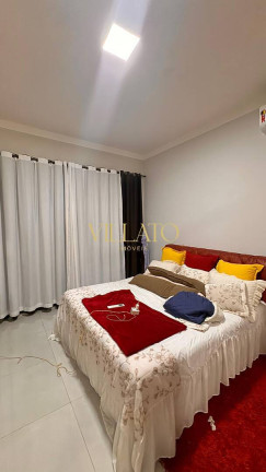 Imagem Casa com 3 Quartos à Venda, 165 m² em Jardim Fonte Nova - Goiânia Imagem Casa com 3 Quartos à Venda, 165 m² em Jardim Fonte Nova - Goiânia