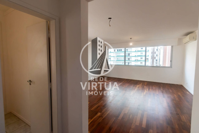 Apartamento com 3 Quartos para Alugar, 160 m² em Itaim Bibi - São Paulo