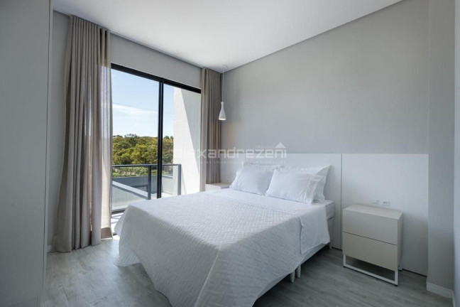 Imagem Sobrado com 3 Quartos à Venda, 150 m² em Canto Grande - Bombinhas Imagem Sobrado com 3 Quartos à Venda, 150 m² em Canto Grande - Bombinhas