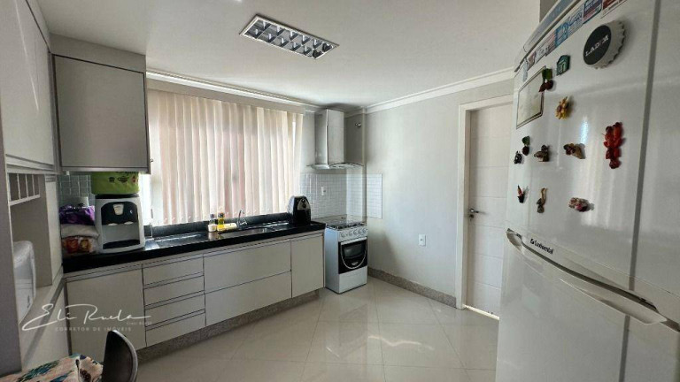 Imagem Apartamento com 3 Quartos à Venda, 185 m² em Castelo Branco - Colatina
