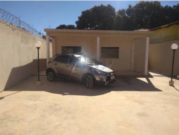 Imagem Casa com 3 Quartos à Venda, 300 m² em Delfino Magalhães - Montes Claros Imagem Casa com 3 Quartos à Venda, 300 m² em Delfino Magalhães - Montes Claros