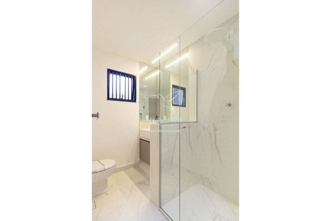 Imagem Casa com 3 Quartos à Venda, 210 m² em Chácara Santo Antônio (zona Sul) - São Paulo Imagem Casa com 3 Quartos à Venda, 210 m² em Chácara Santo Antônio (zona Sul) - São Paulo