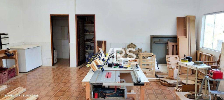 Imagem Casa com 4 Quartos à Venda, 196 m² em Cascata Do Imbuí - Teresópolis