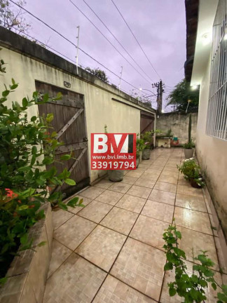 Imagem Casa com 3 Quartos à Venda, 210 m² em Vila Da Penha - Rio De Janeiro Imagem Casa com 3 Quartos à Venda, 210 m² em Vila Da Penha - Rio De Janeiro