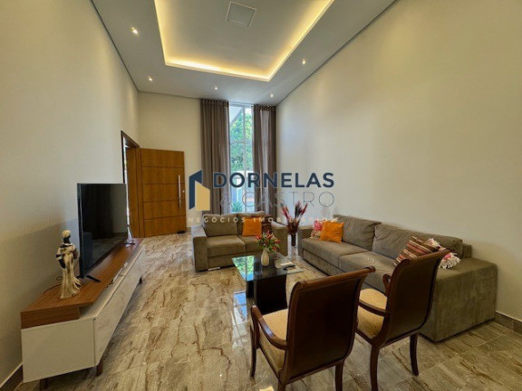 Imagem Casa com 3 Quartos à Venda, 400 m² em Guará I - Brasília Imagem Casa com 3 Quartos à Venda, 400 m² em Guará I - Brasília