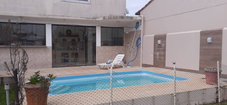 Imagem Casa de Condomínio com 4 Quartos à Venda, 128 m² em Peró - Cabo Frio Imagem Casa de Condomínio com 4 Quartos à Venda, 128 m² em Peró - Cabo Frio