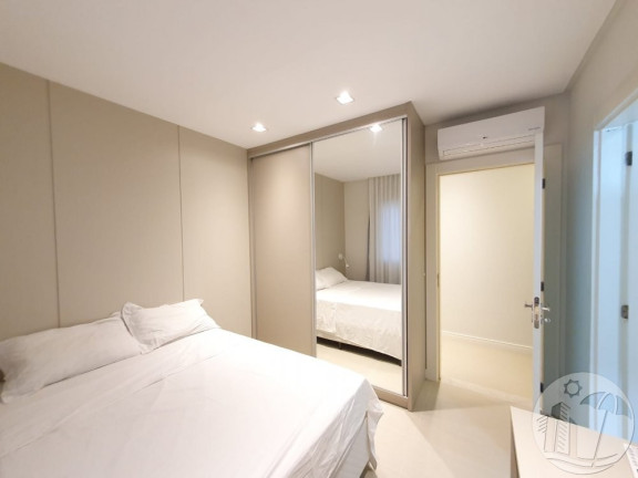 Imagem Apartamento com 3 Quartos à Venda, 136 m² em Centro - Balneário Camboriú