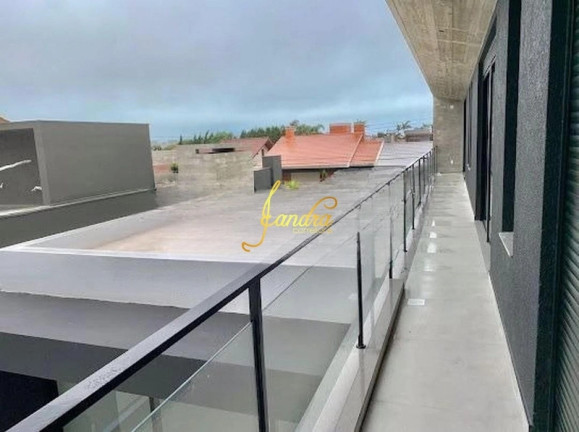 Imagem Sobrado com 4 Quartos à Venda, 300 m² em Centro - Xangri-la