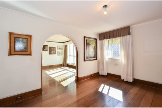 Imagem Apartamento com 3 Quartos à Venda, 256 m² em Cerqueira César - São Paulo