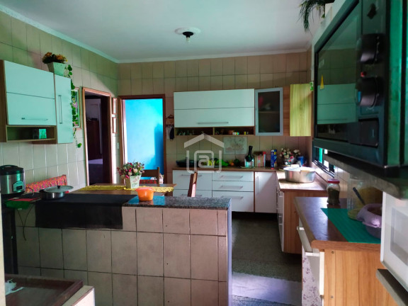 Imagem Casa com 3 Quartos à Venda, 200 m² em Jardim Ype - Poços De Caldas