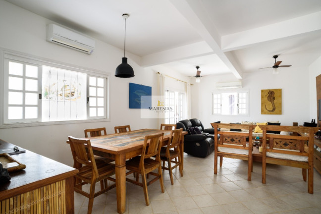 Imagem Casa com 3 Quartos à Venda, 300 m² em Maresias - São Sebastião Imagem Casa com 3 Quartos à Venda, 300 m² em Maresias - São Sebastião