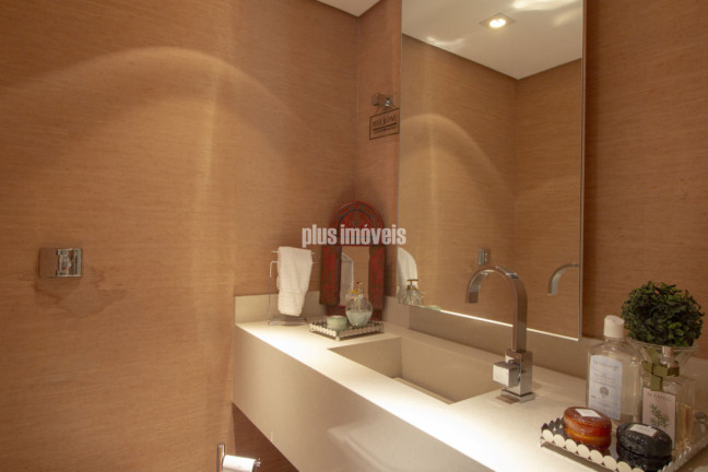 Imagem Apartamento com 4 Quartos à Venda, 240 m² em Real Parque - São Paulo