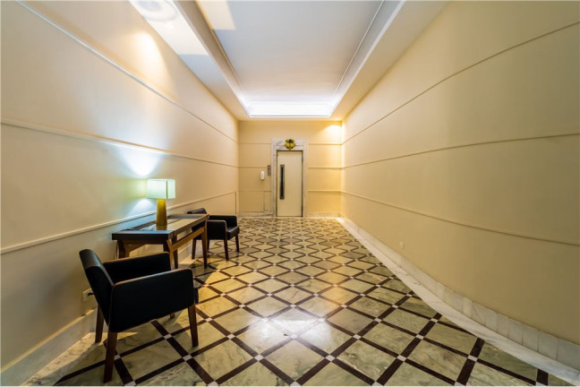 Imagem Imóvel com 3 Quartos à Venda, em Bela Vista - São Paulo Imagem Imóvel com 3 Quartos à Venda, em Bela Vista - São Paulo