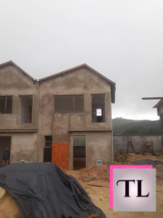 Imagem Casa com 2 Quartos à Venda, 84 m² em Parque San Carlo - Poços De Caldas