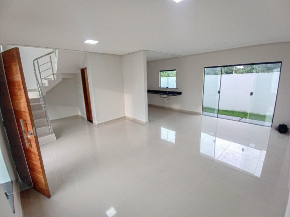 Imagem Casa com 3 Quartos à Venda, 109 m² em Parque 10 De Novembro - Manaus