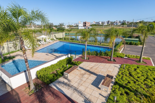 Imagem Casa com 3 Quartos à Venda, em Petrópolis - Porto Alegre Imagem Casa com 3 Quartos à Venda, em Petrópolis - Porto Alegre