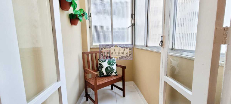 Imagem Apartamento com 2 Quartos à Venda, 90 m² em Copacabana - Rio De Janeiro
