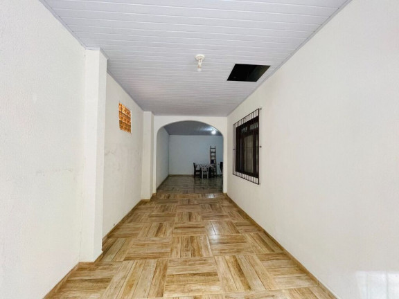 Imagem Casa com 4 Quartos à Venda, 242 m² em Garcia - Blumenau