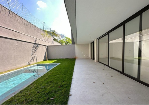Imagem Casa com 4 Quartos à Venda, 401 m² em Campo Belo - São Paulo Imagem Casa com 4 Quartos à Venda, 401 m² em Campo Belo - São Paulo