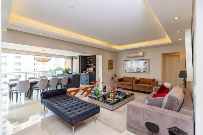 Imagem Apartamento com 3 Quartos à Venda, 187 m² em Moema - São Paulo