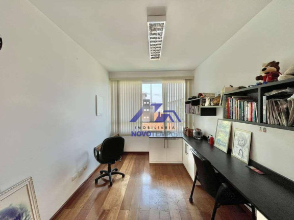 Imagem Sobrado com 6 Quartos à Venda ou Locação, 1.200 m² em Golf Park - Carapicuíba Imagem Sobrado com 6 Quartos à Venda ou Locação, 1.200 m² em Golf Park - Carapicuíba