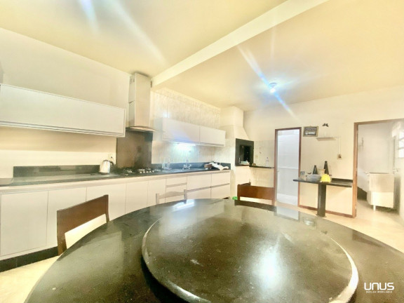 Imagem Casa com 4 Quartos à Venda, 520 m² em Roçado - São José Imagem Casa com 4 Quartos à Venda, 520 m² em Roçado - São José