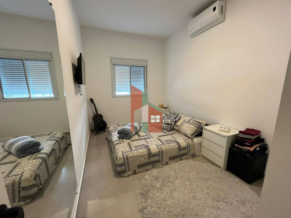 Imagem Casa com 2 Quartos à Venda, 53 m² em Atibaia