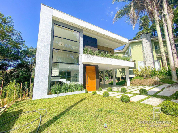 Casa com 4 Quartos à Venda, 214 m² em Vargem Grande - Teresópolis