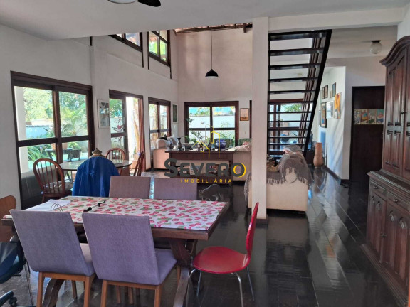 Imagem Casa com 3 Quartos à Venda, 246 m² em Piratininga - Niterói