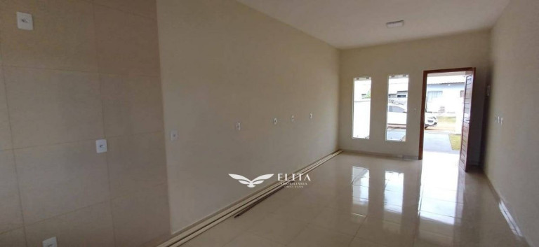 Imagem Casa com 2 Quartos à Venda, 70 m² em Quinta Dos Açorianos - Barra Velha Imagem Casa com 2 Quartos à Venda, 70 m² em Quinta Dos Açorianos - Barra Velha